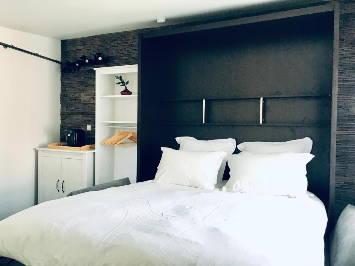 Guesthouse La Costiere - Logements Independants - Espace Piscine Jacuzzi Люнел Екстериор снимка