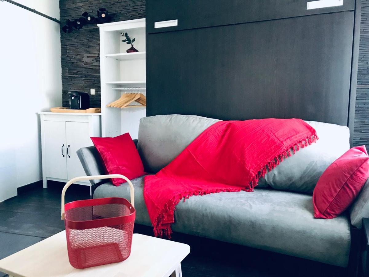 Guesthouse La Costiere - Logements Independants - Espace Piscine Jacuzzi Люнел Екстериор снимка
