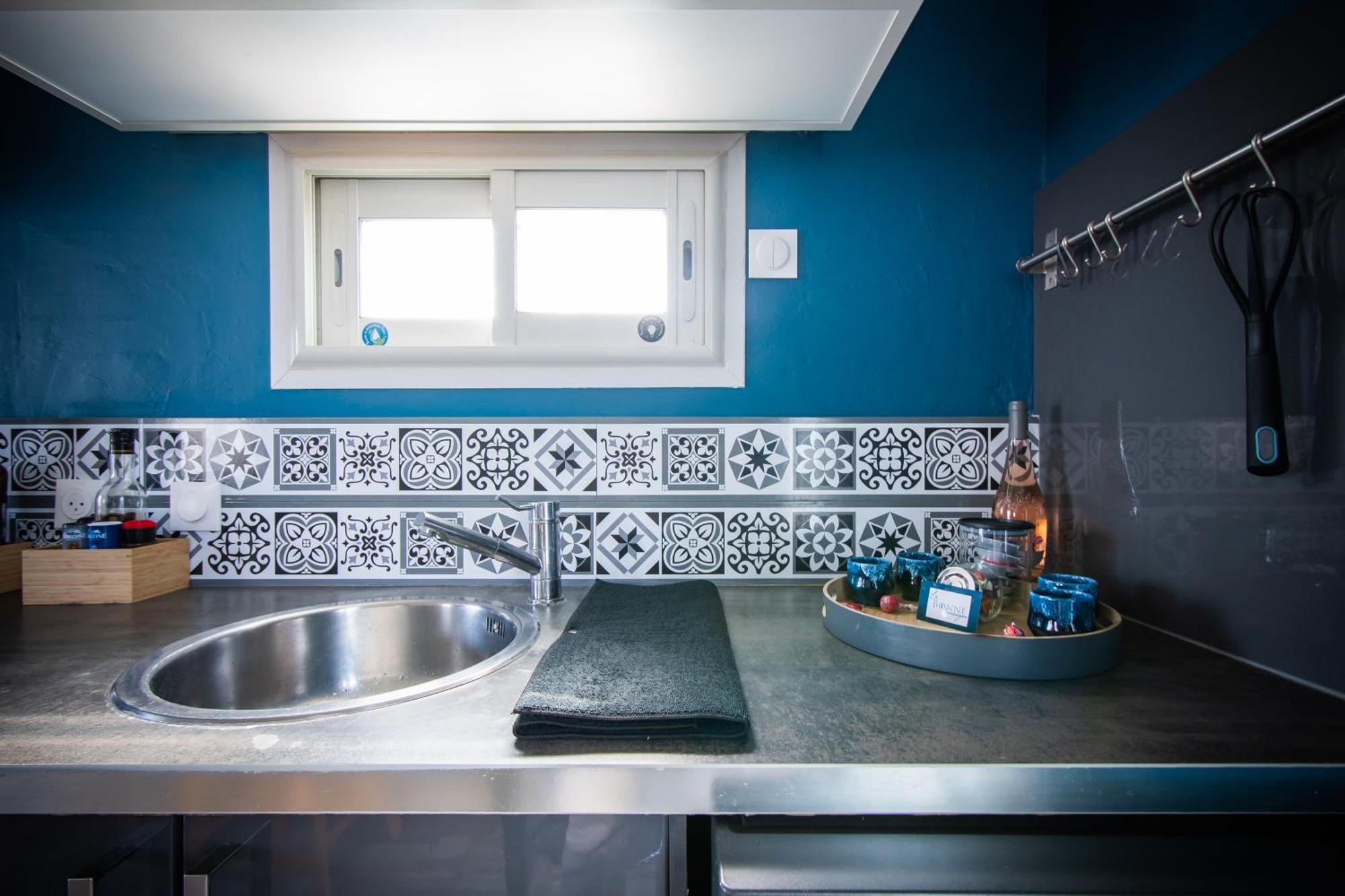 Guesthouse La Costiere - Logements Independants - Espace Piscine Jacuzzi Люнел Екстериор снимка