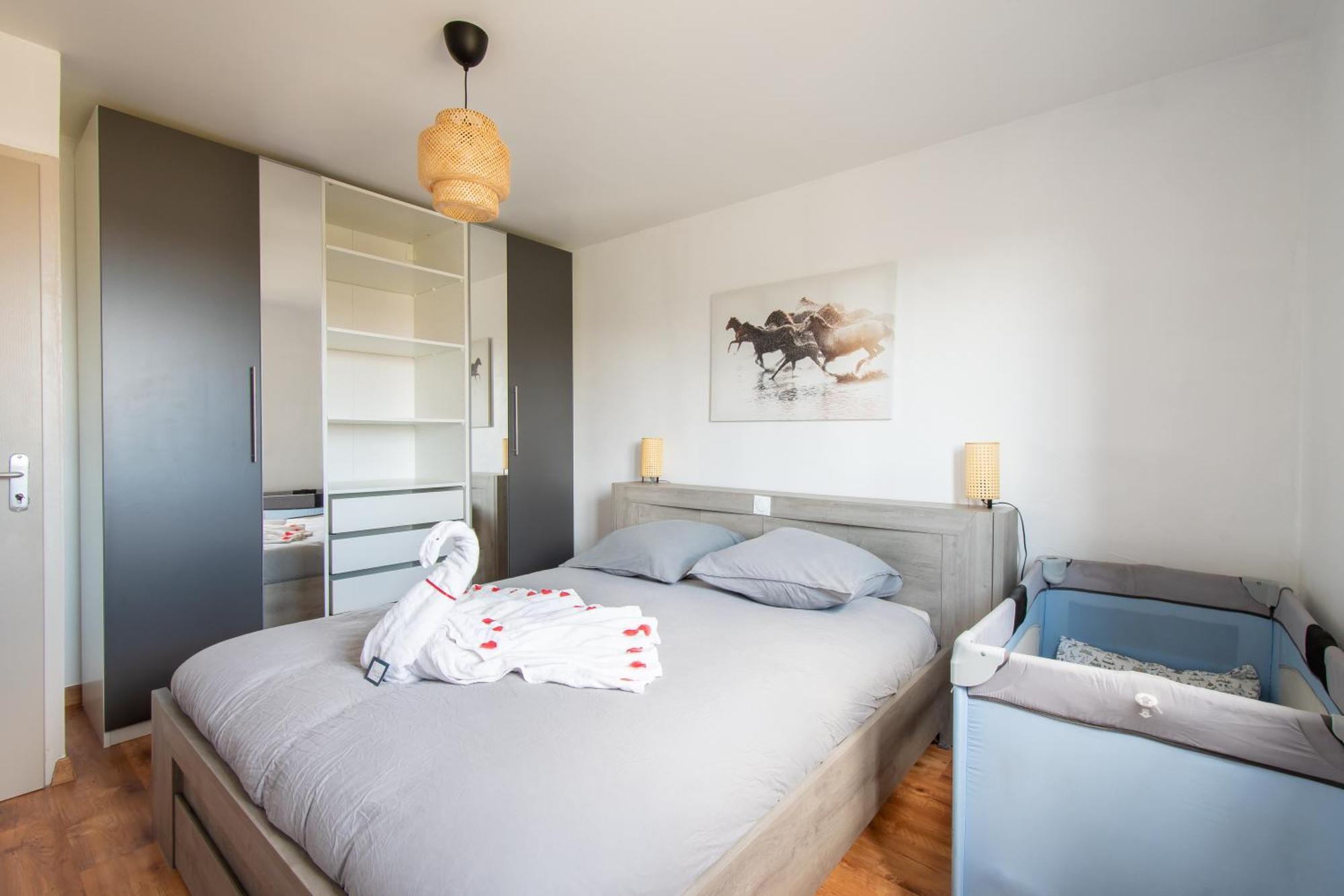 Guesthouse La Costiere - Logements Independants - Espace Piscine Jacuzzi Люнел Екстериор снимка