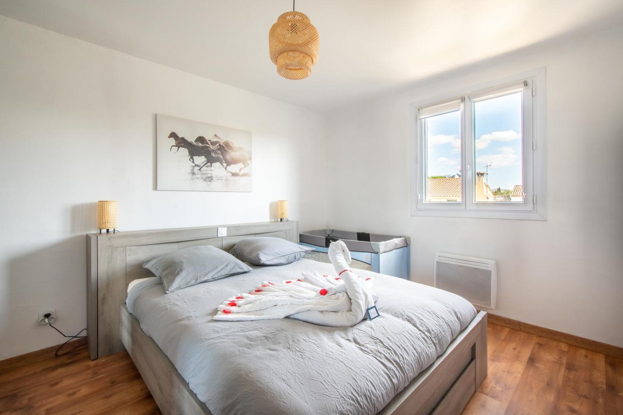 Guesthouse La Costiere - Logements Independants - Espace Piscine Jacuzzi Люнел Екстериор снимка