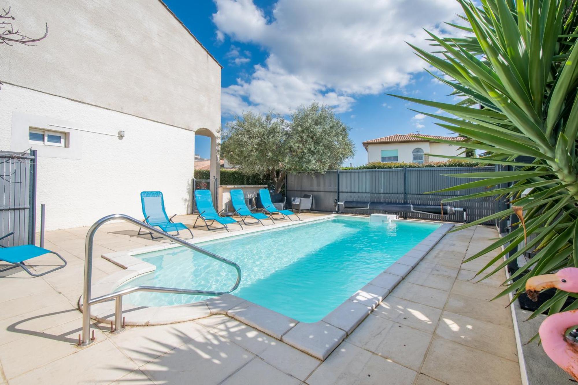 Guesthouse La Costiere - Logements Independants - Espace Piscine Jacuzzi Люнел Екстериор снимка