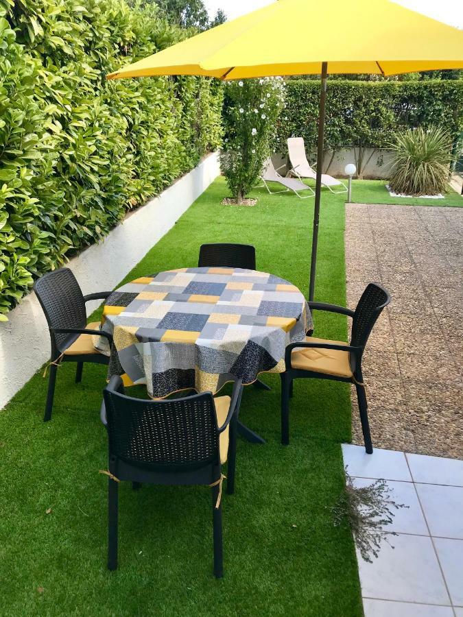 Guesthouse La Costiere - Logements Independants - Espace Piscine Jacuzzi Люнел Екстериор снимка