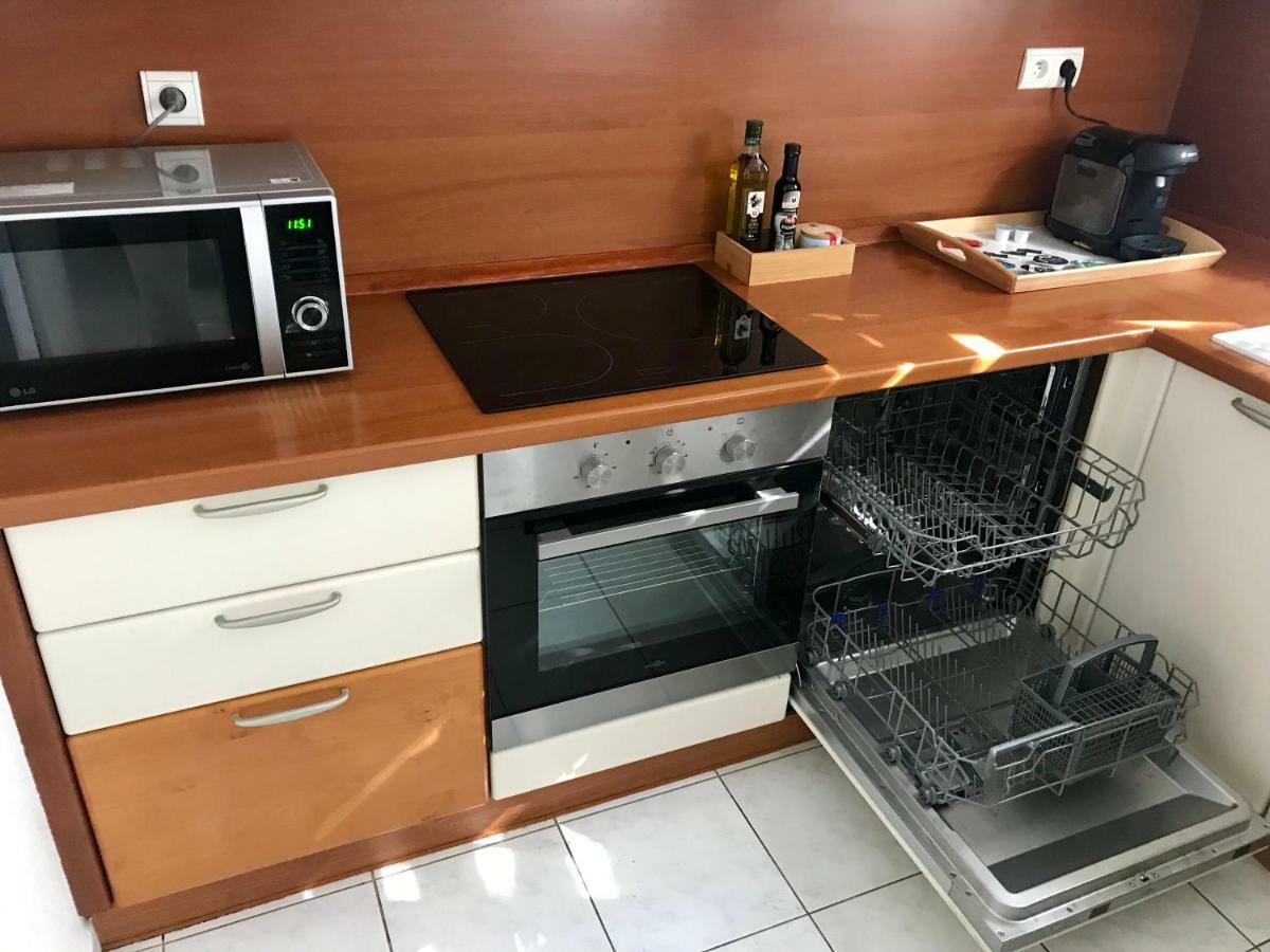 Guesthouse La Costiere - Logements Independants - Espace Piscine Jacuzzi Люнел Екстериор снимка
